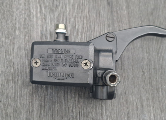 Front brake master cylinder  Triumph Trident 900