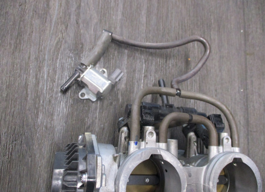 Gasklephuis Honda CRF 1000 Africa Twin