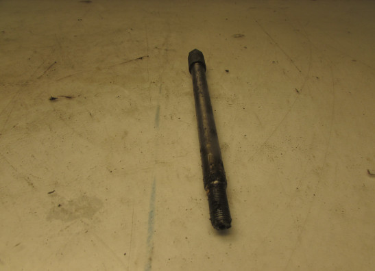 Axle front Honda VF 700  750 S Sabre