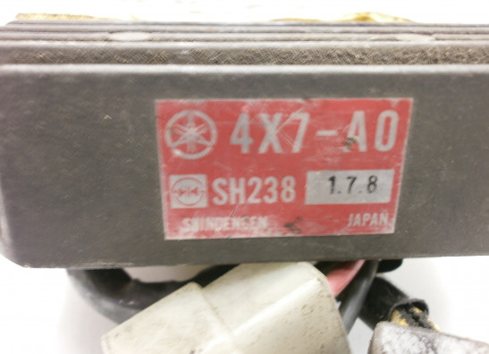 Regler Gleichrichter Yamaha XV 700 / 750 SE