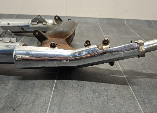 Uitlaat Honda VT 500
