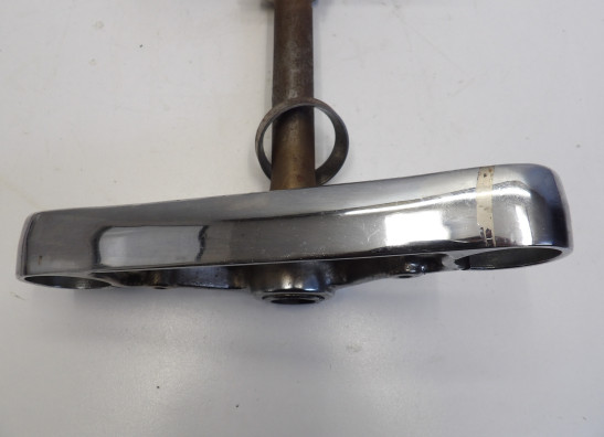 Steering stem + top bridge Suzuki VS 700 Intruder