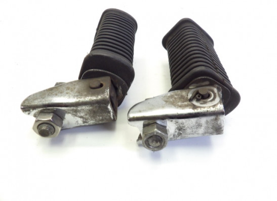 Duo footrest set Suzuki GSX 400 E