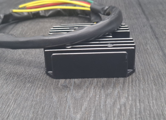 Spanningsregelaar Honda VT 1100