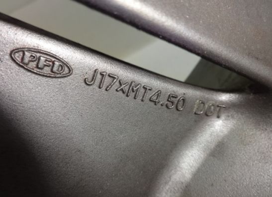 Achtervelg Honda NTV 650