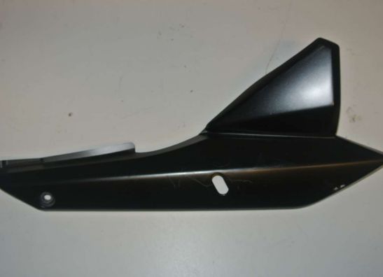Cowl right small Suzuki GSX F 650