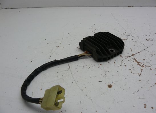 Regulator rectifier  Yamaha FAZER 600