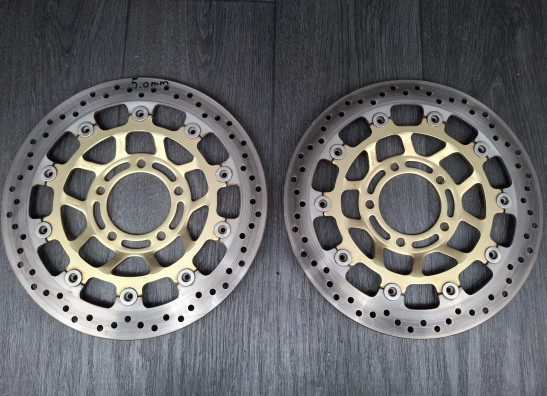 Remschijven set Triumph Tiger 1050