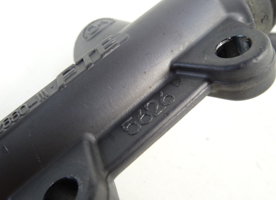 Rempomp achter BMW K 1200 S 