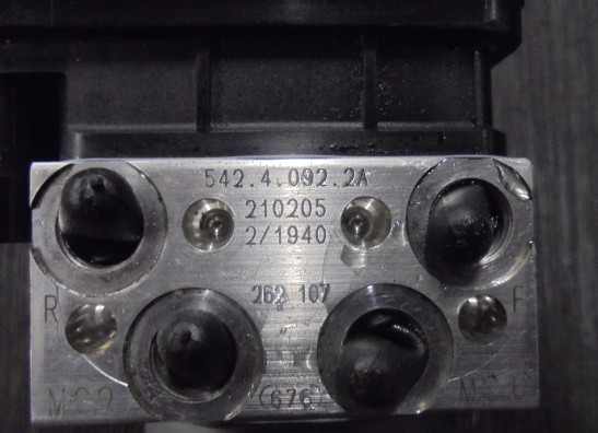 ABS pomp Ducati Diavel 1260