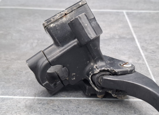 Front brake master cylinder  Honda VT 700 750