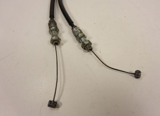 Throttle cable Suzuki GSX R 1000