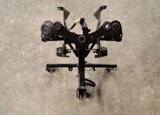 Geweih  Verkleidungshalter Yamaha Tracer 900