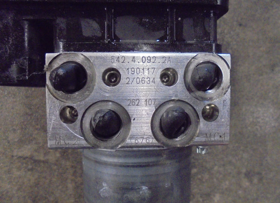 ABS pomp Ducati Diavel 1260