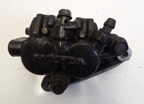 Remklauw rechts voor Honda VF 700  750 C Magna