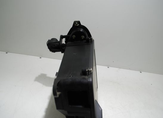 Cowl left upper  BMW R 1200 RT