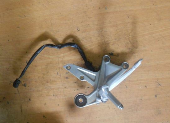 Main step holder right Honda CBR Fireblade