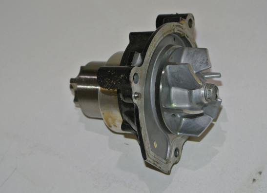 Water pump Kawasaki Z 750