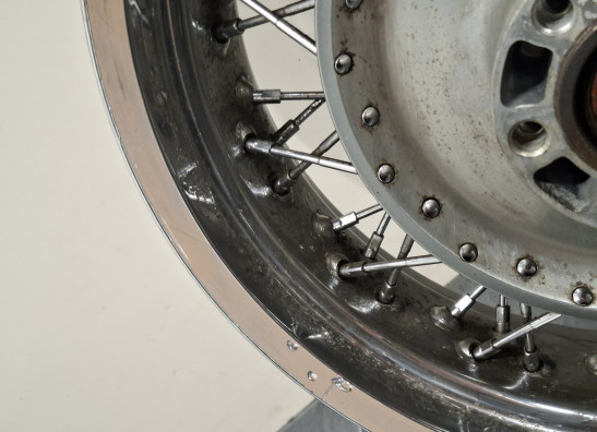 Rear wheel Suzuki VS 1400 Intruder