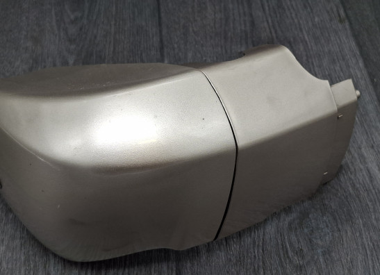 Cowl right Yamaha XV 1600