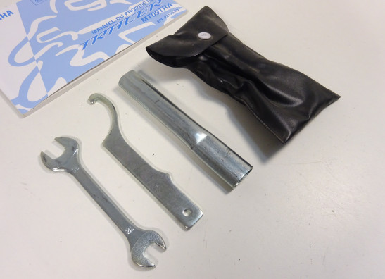 Bordwerkzeug Yamaha Tracer 900