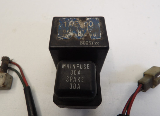 Relais unit Yamaha FZ 750