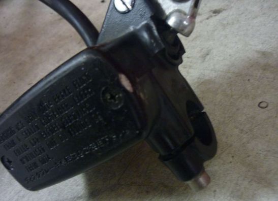 Front brake master cylinder  Honda CBR 1100 XX