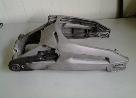 Achterbrug Aprilia Shiver 750