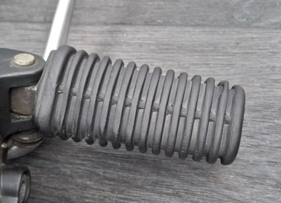 Fussrastetrager vorne rechts BMW K 75