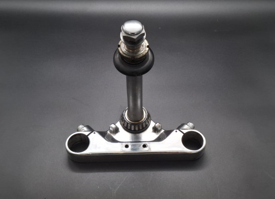 Steering stem Suzuki VS 700 Intruder