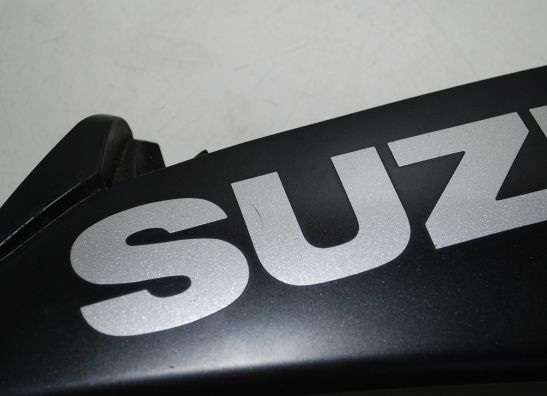 Linker onderkuip Suzuki GSX R 750