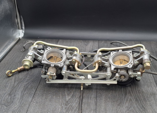 Gasklephuis Honda VTR 1000 SP