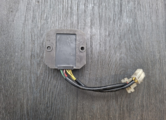 Spanningsregelaar Honda CB 400