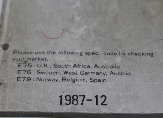 Teilebuch Suzuki GSX R 750