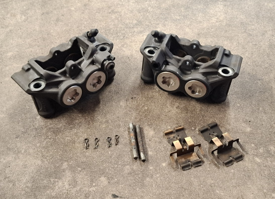 Bremssattel Bremszangen vorne Yamaha Tracer 9 GT