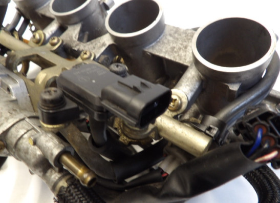 Gasklephuis Yamaha FZ6