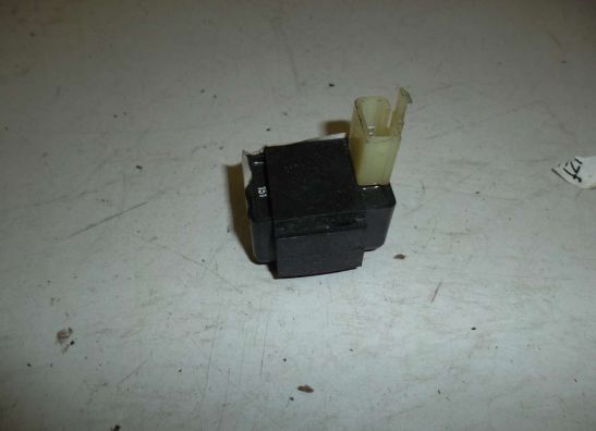 Relay Honda VFR 750