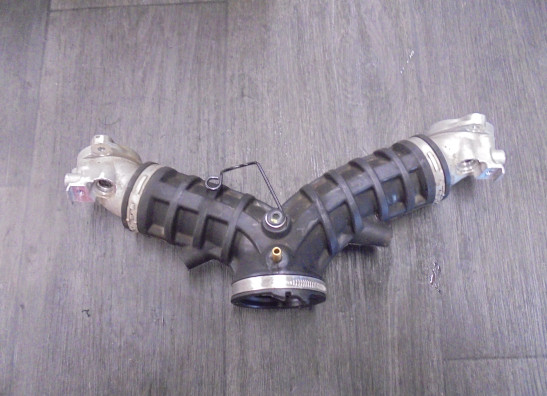Gasklephuis Moto Guzzi V85 TT