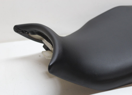 Zadel Suzuki GSX F 650