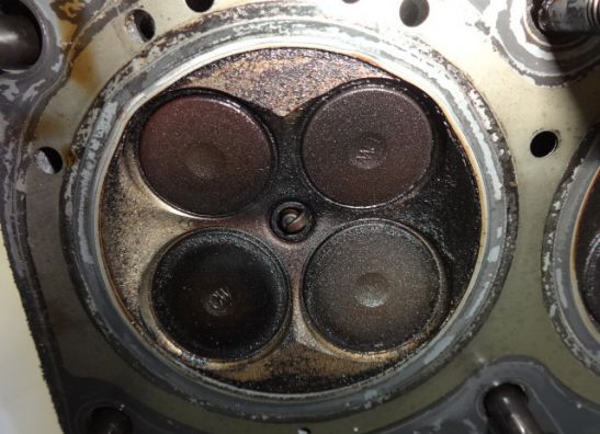 Cilinderkop Honda VFR 800 I