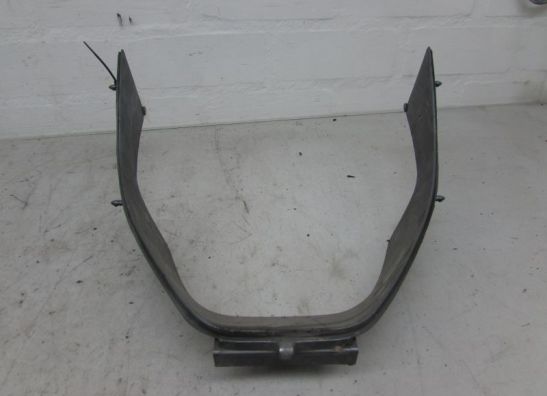 Cowl under Kawasaki ZX 9 R