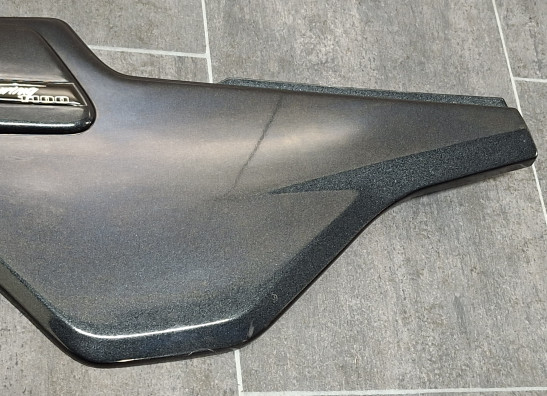 Cowl left rear BMW K 1100 LT
