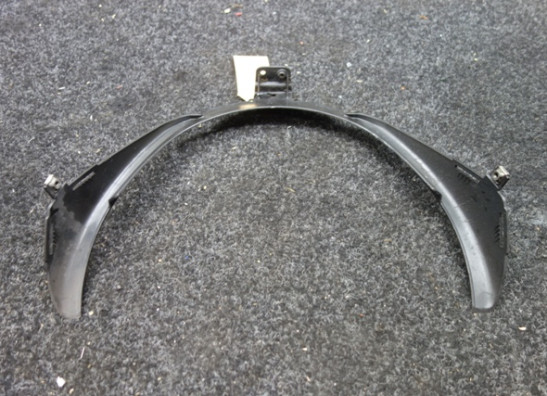 Cowl V shape under Kawasaki GTR 1400