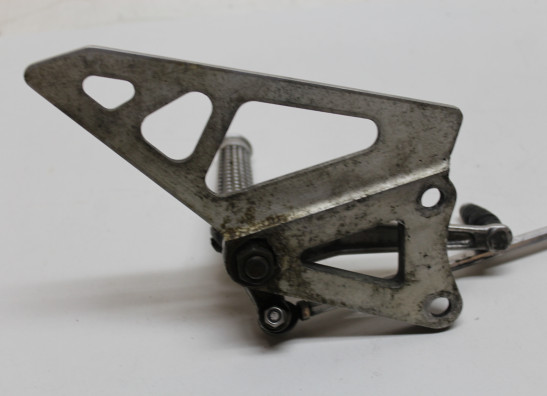 Main step holder left Suzuki GSX R 750 RK