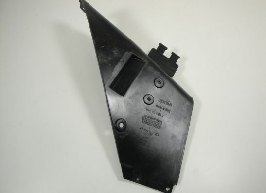 Linker binnenkuip Aprilia RSV 1000