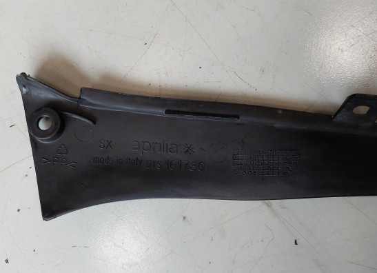 Linker zijkuip klein Aprilia RSV 1000