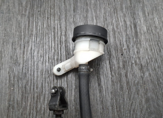 Rempomp achter BMW R 1250 GS