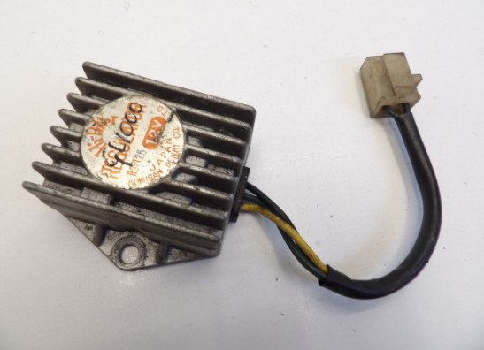 Regulator rectifier  Honda Goldwing GL