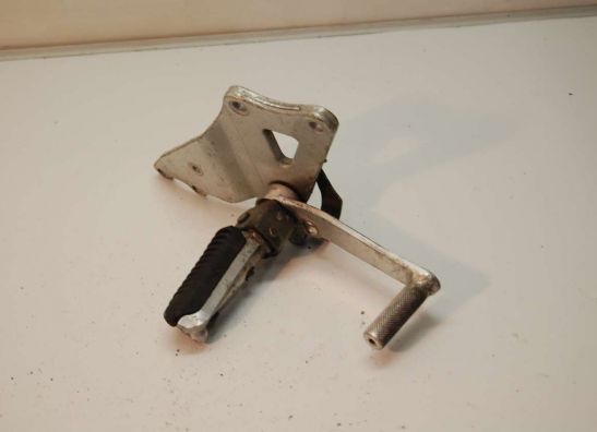 Fussrastetrager vorne rechts Honda Overige Honda