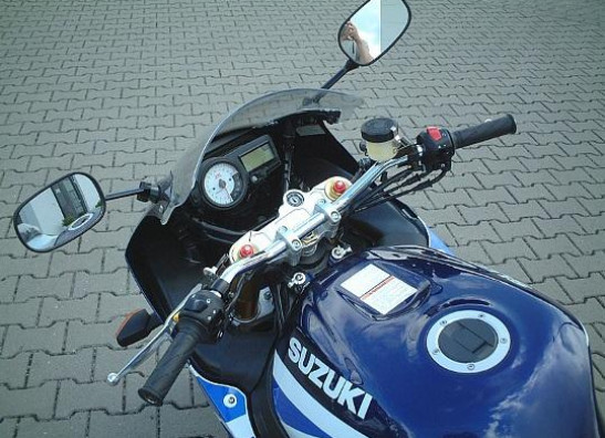 T stuk + kroonplaat Suzuki GSX R 1000